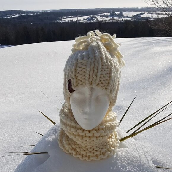 Knitted Hat and Scarf, wool made winter set, white cream - Picture 2 of 6